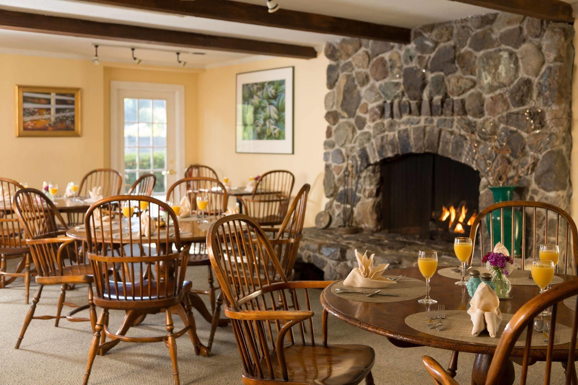 Inn At Occidental Exterior photo